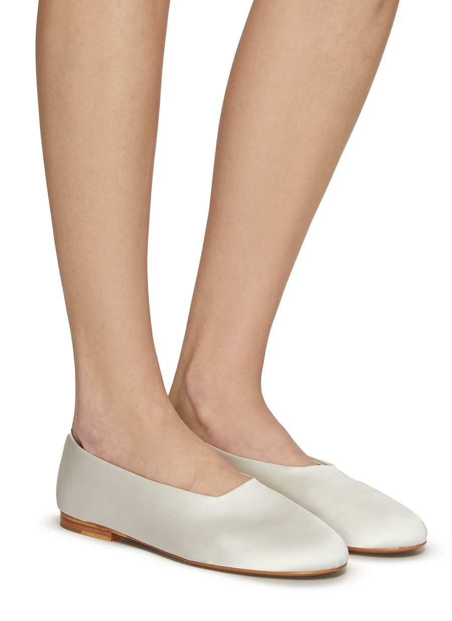 Shoes * | Equil Quick Delivery 'Venezia' Satin Ballerina Flats