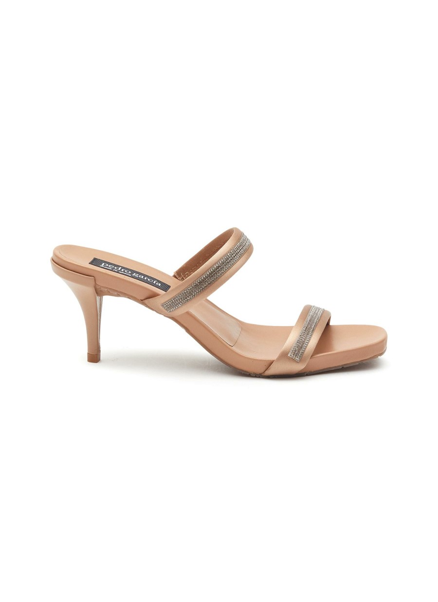 Shoes * | Pedro Garcia Clearance 'Cataleya' Round Toe Double Padded Crystal Band Satin Sandals